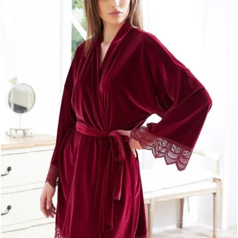 Luxurious Short Robe For Women