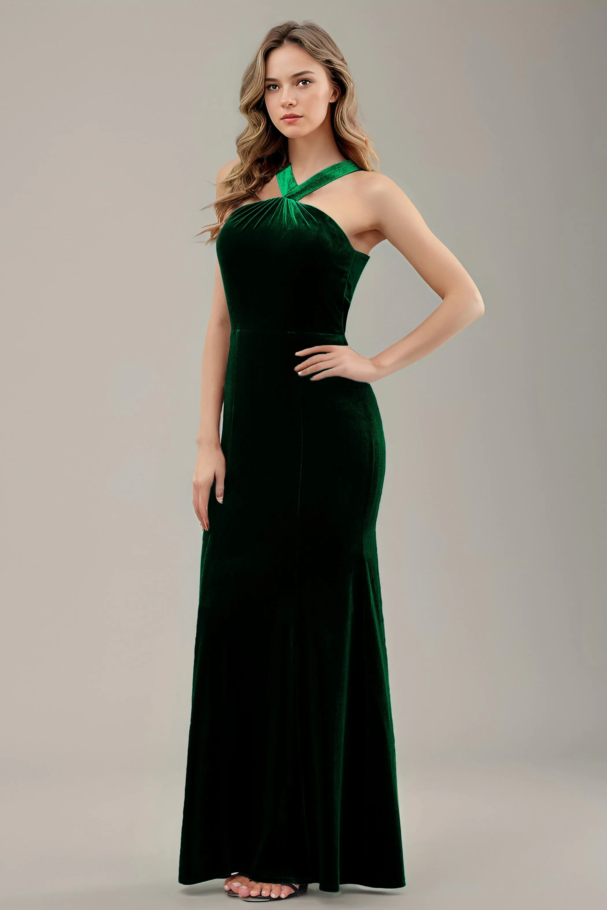 Sheath Halter Sleeveless Backless Velvet Bridesmaid Dresses