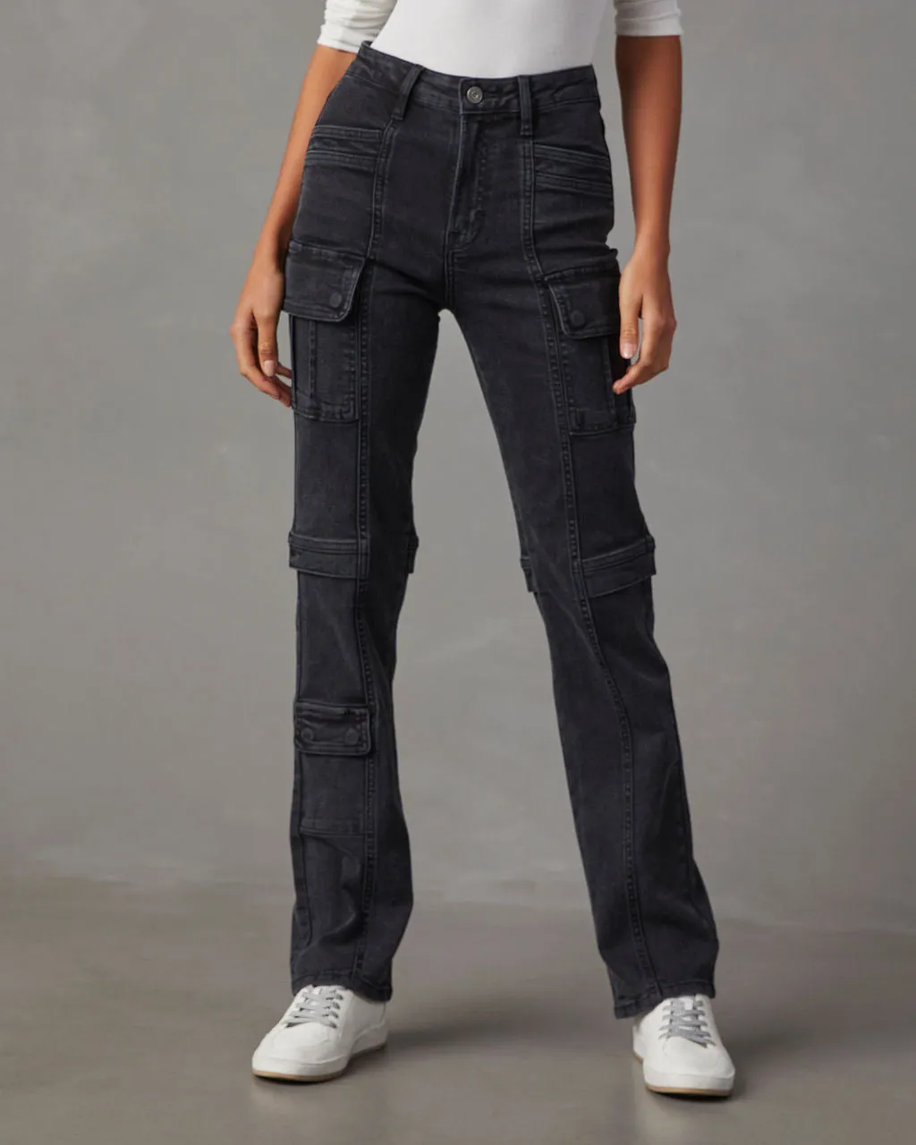 Zhaire High Rise Pocketed Straight Jeans